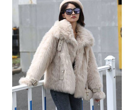 New Autumn Winter Faux Fur Lamb Jacket Women Fashion Lapel Zipper Short Coat Lady Thick Warm Shaggy Loose Plush Coat Female